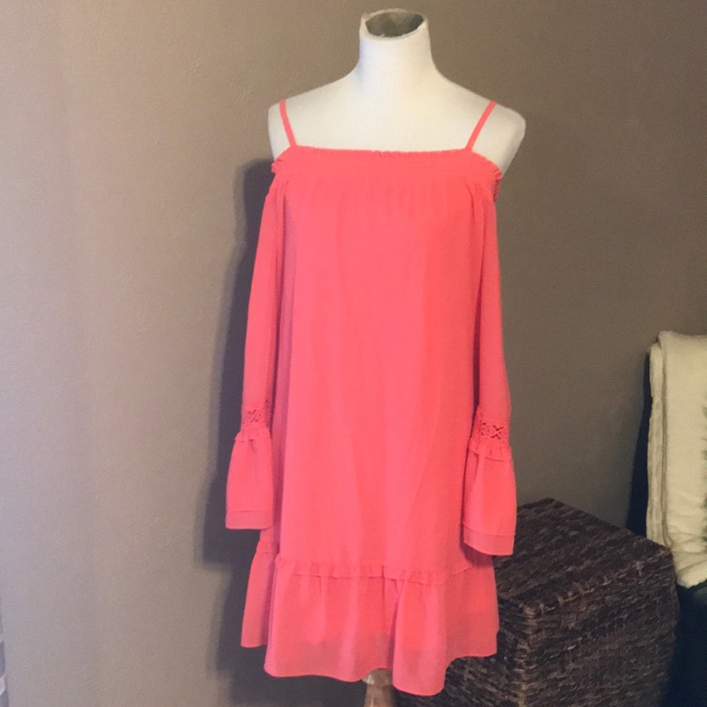 NWT Byer off the shoulder coral dress